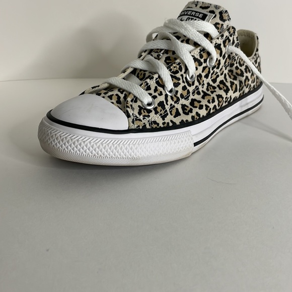 Cheetah print Converse - Picture 2 of 3